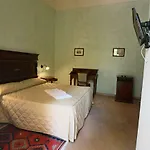 Dimora Relais Excelsa Affittacamere 4*