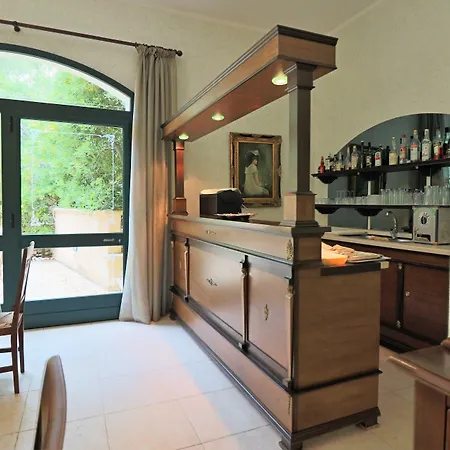 Casa de hóspedes Dimora Relais Excelsa 4*