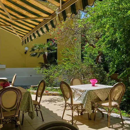 Dimora Relais Excelsa Affittacamere 4*