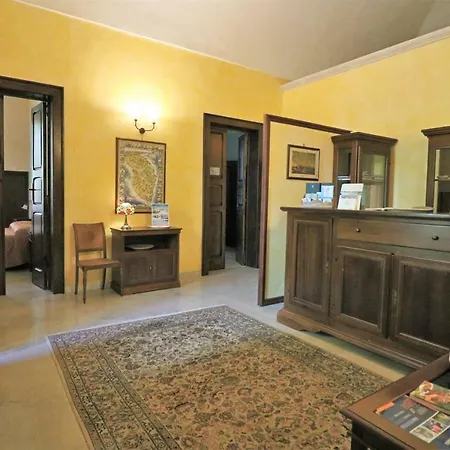 迪莫拉里莱斯棕竹酒店