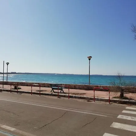 招待所 迪莫拉里莱斯棕竹酒店 4*