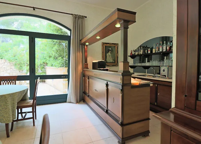 Πανσιόν Dimora Relais Excelsa 4*